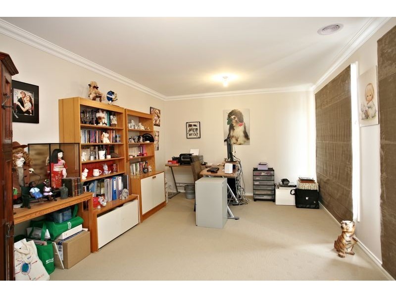 Cranbourne North VIC 3977