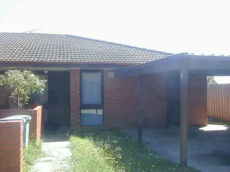 2/1 Gordon Street, Cranbourne VIC 3977