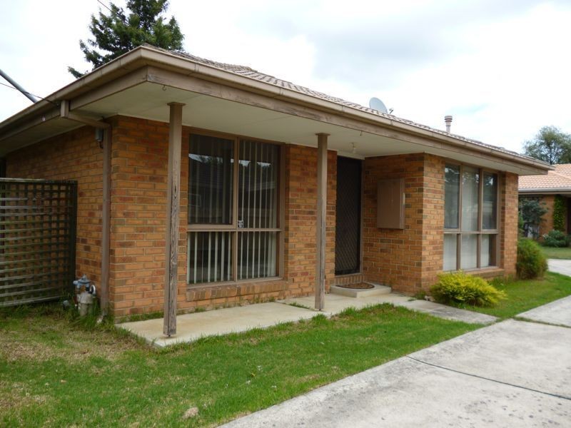 1/15 Arnold Street, Cranbourne VIC 3977