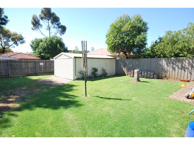Cranbourne VIC 3977