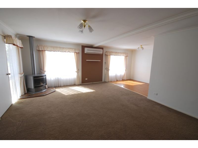 Cranbourne VIC 3977