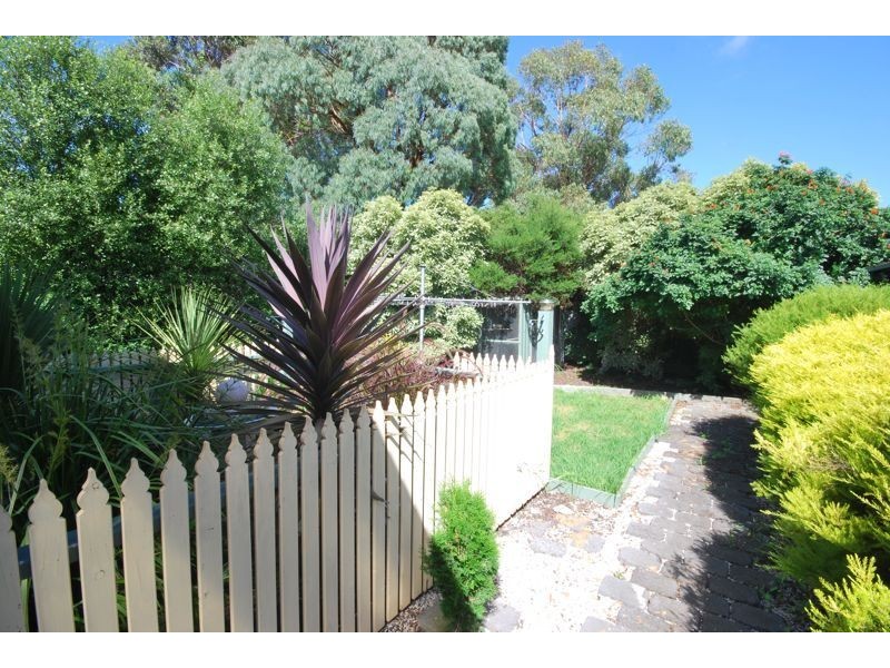 Cranbourne VIC 3977