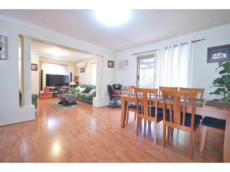 14 Nariel Place, Cranbourne West VIC 3977