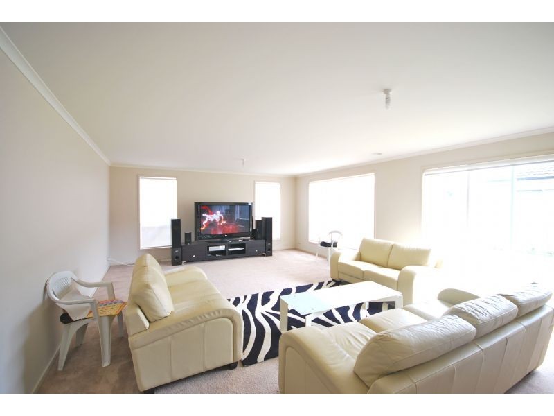 Cranbourne VIC 3977