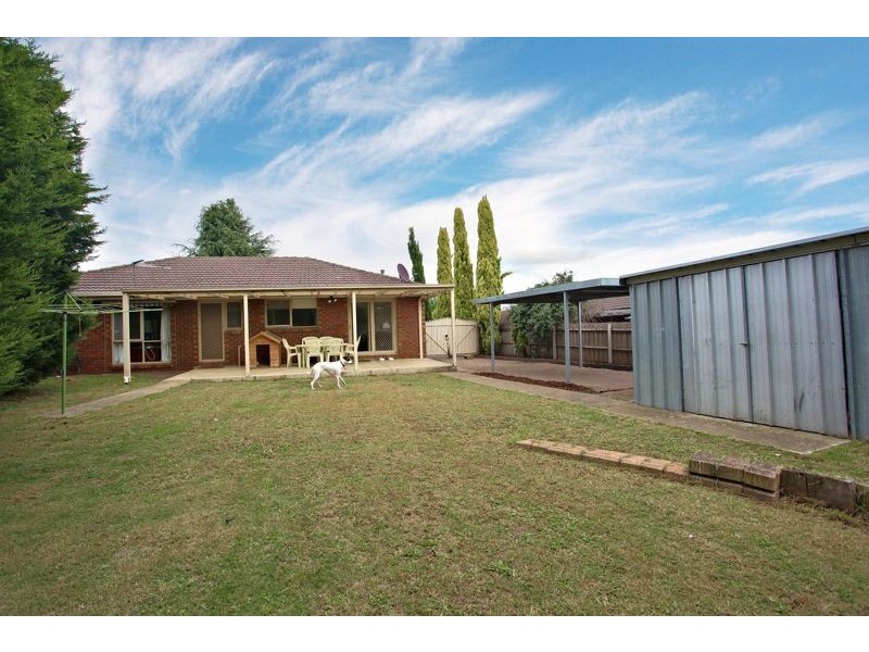 96 Toirram Crescent, Cranbourne VIC 3977