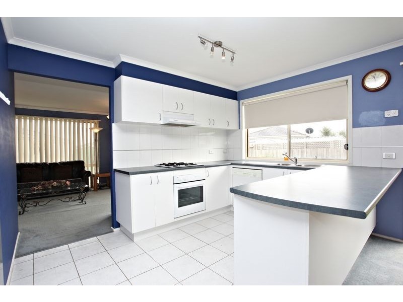 9 Shadi Court, Cranbourne West VIC 3977