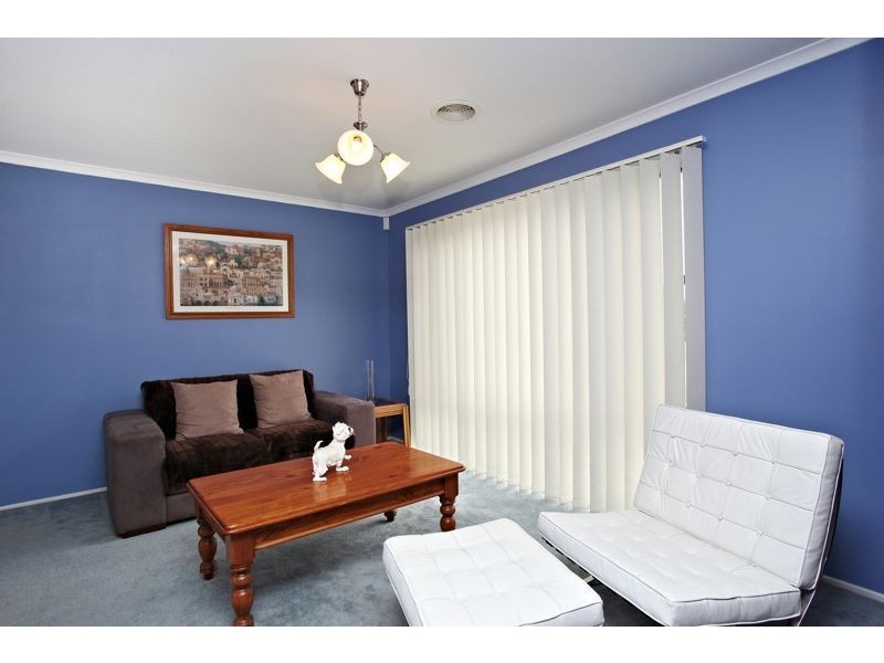 9 Shadi Court, Cranbourne West VIC 3977