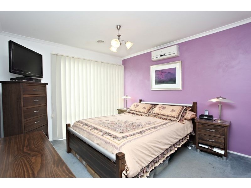 9 Shadi Court, Cranbourne West VIC 3977