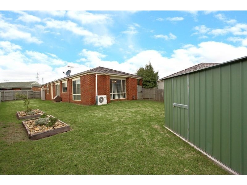 9 Shadi Court, Cranbourne West VIC 3977