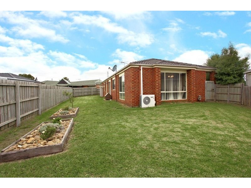 9 Shadi Court, Cranbourne West VIC 3977