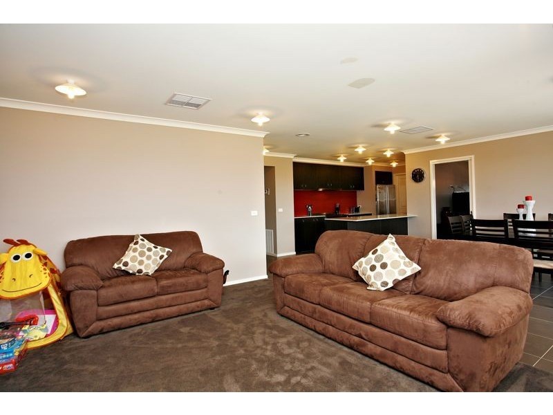 Cranbourne East VIC 3977