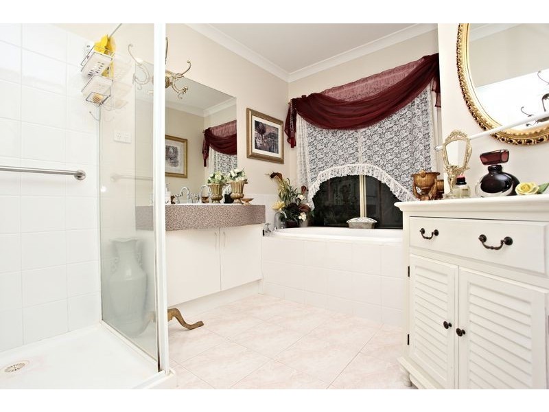 Cranbourne West VIC 3977