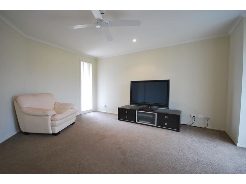 Cranbourne West VIC 3977