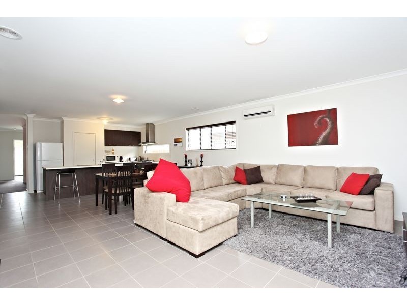 10 Patrick Close, Lyndhurst VIC 3975