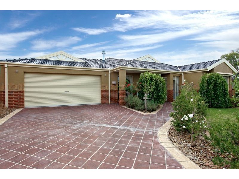 Cranbourne VIC 3977