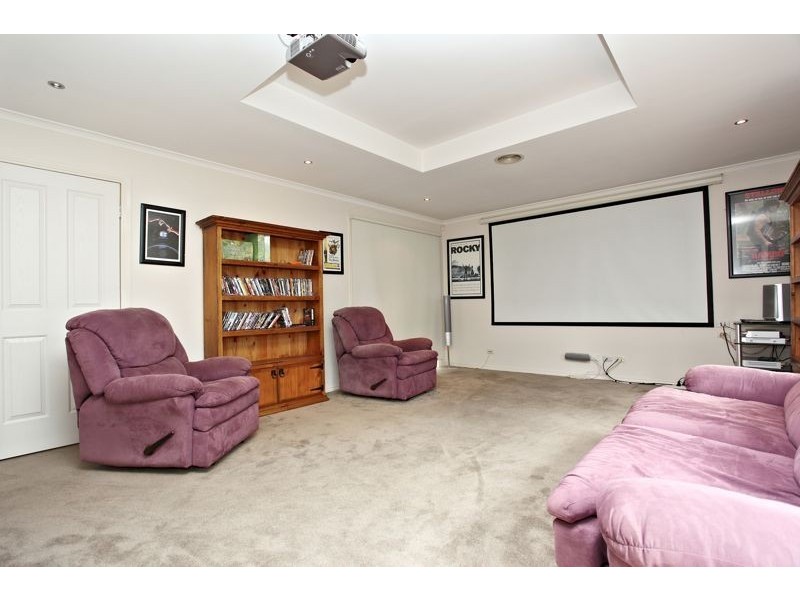 Cranbourne VIC 3977