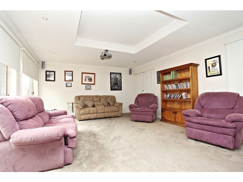 Cranbourne VIC 3977