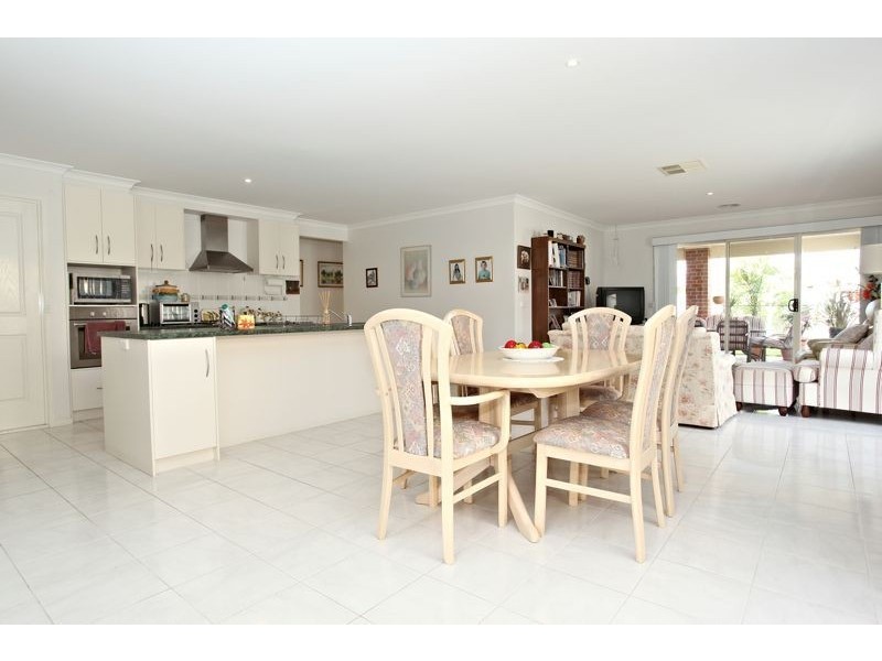 Cranbourne East VIC 3977