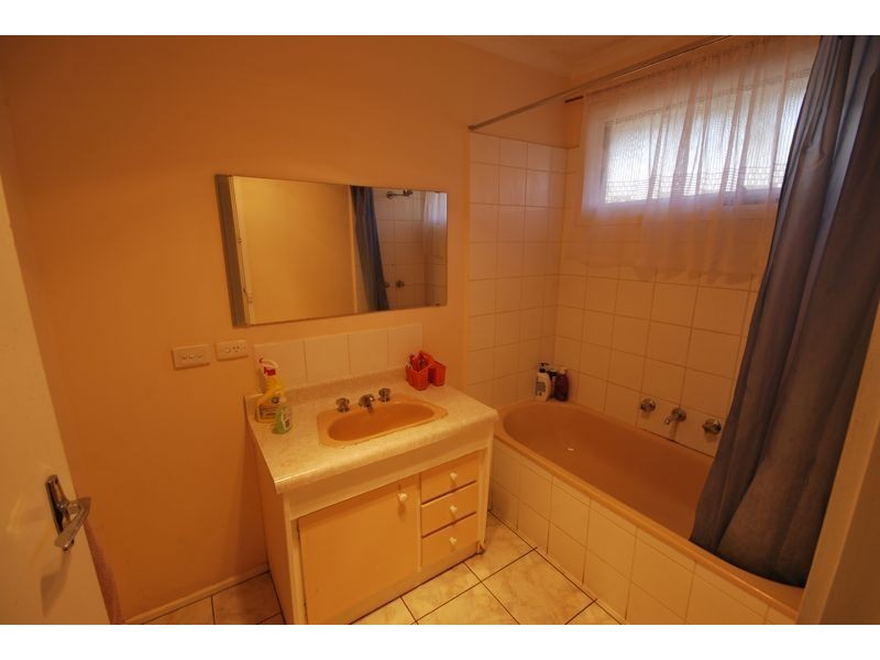 Cranbourne VIC 3977