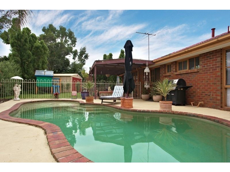 Cranbourne North VIC 3977