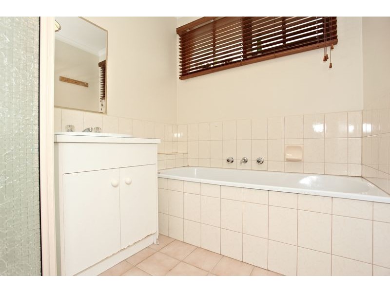 Cranbourne North VIC 3977