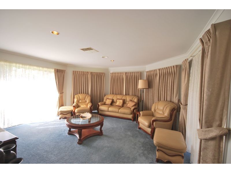 Cranbourne West VIC 3977