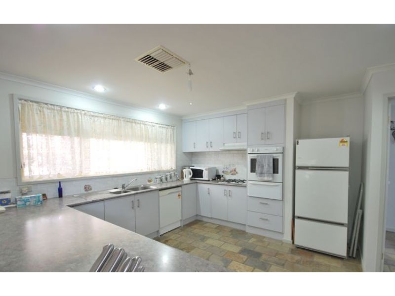 Cranbourne West VIC 3977