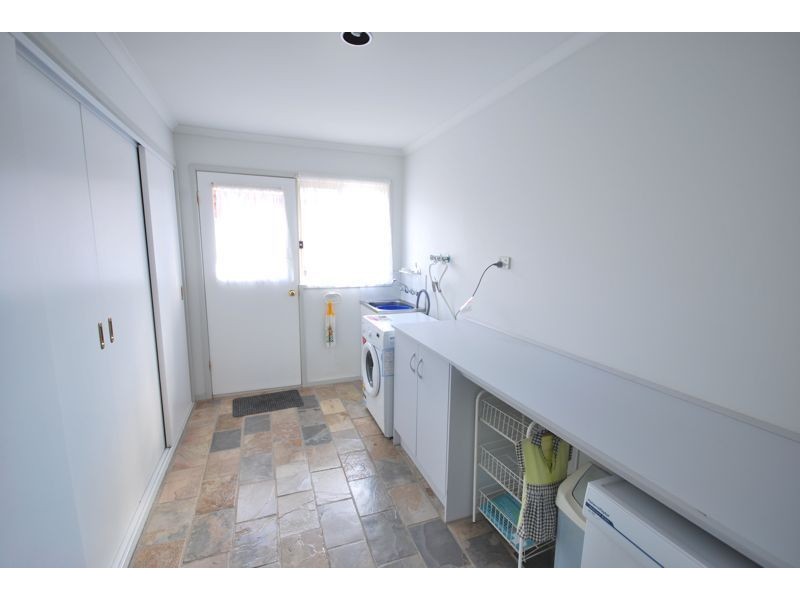 Cranbourne West VIC 3977