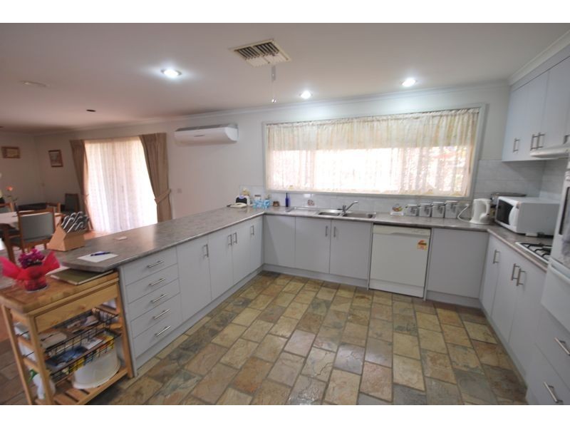 Cranbourne West VIC 3977