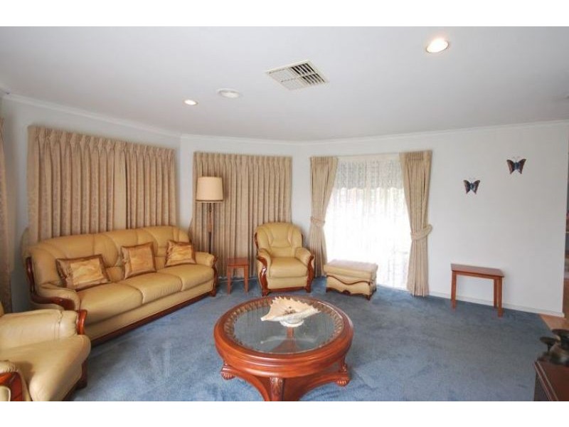 Cranbourne West VIC 3977