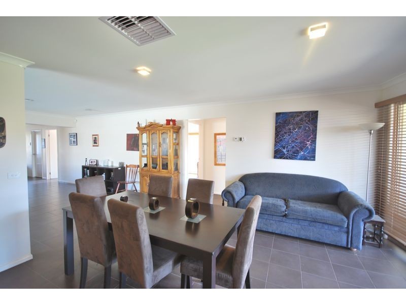 Cranbourne East VIC 3977