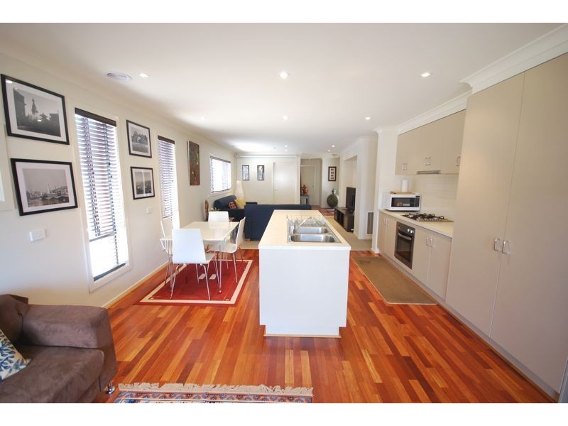 Cranbourne VIC 3977