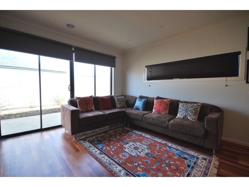 Cranbourne VIC 3977