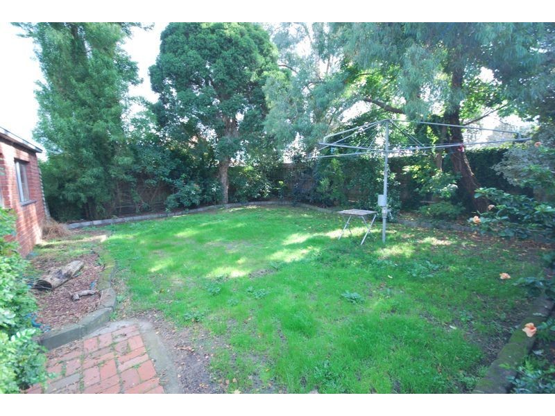 23 Bourke Road, Cranbourne VIC 3977