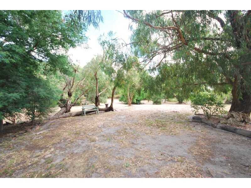 Devon Meadows VIC 3977