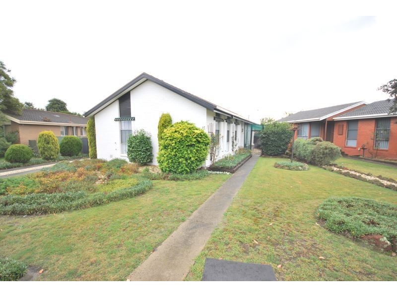 Cranbourne VIC 3977