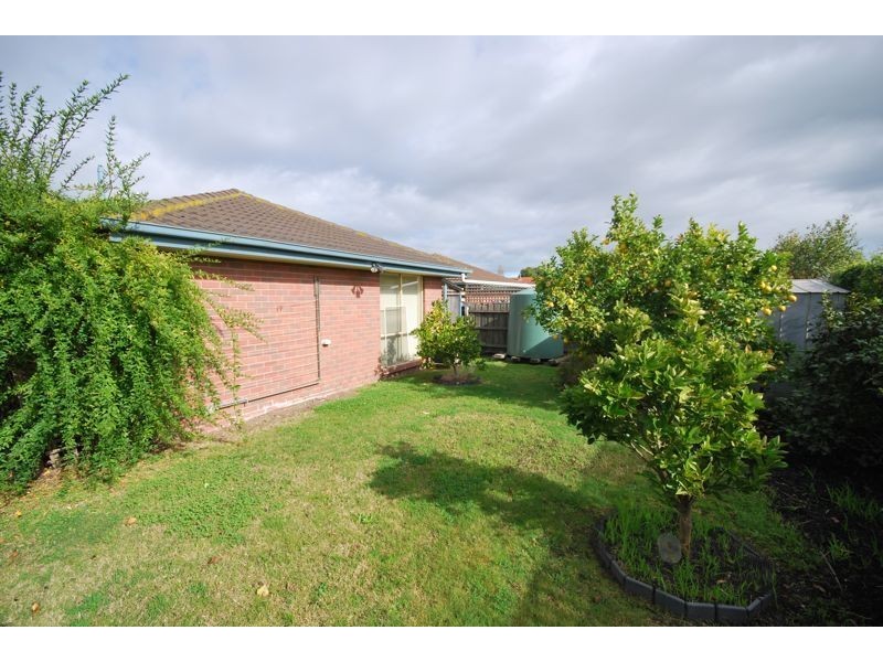 Cranbourne North VIC 3977