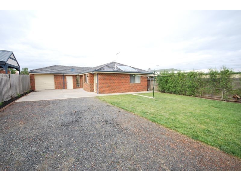 10 Faith Court, Cranbourne West VIC 3977