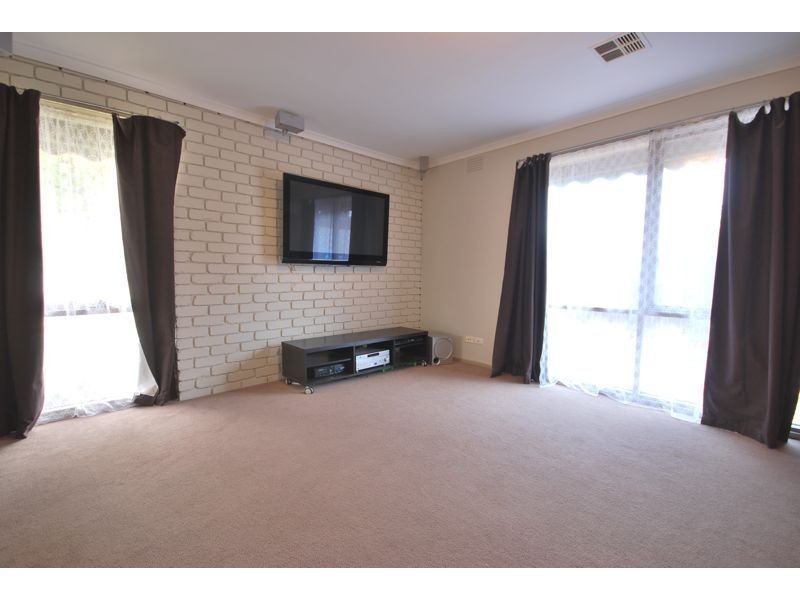 Cranbourne VIC 3977