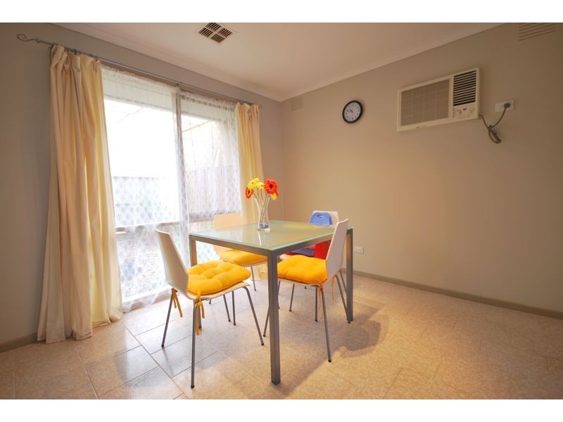 Cranbourne VIC 3977