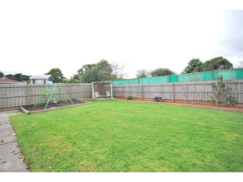 Cranbourne VIC 3977