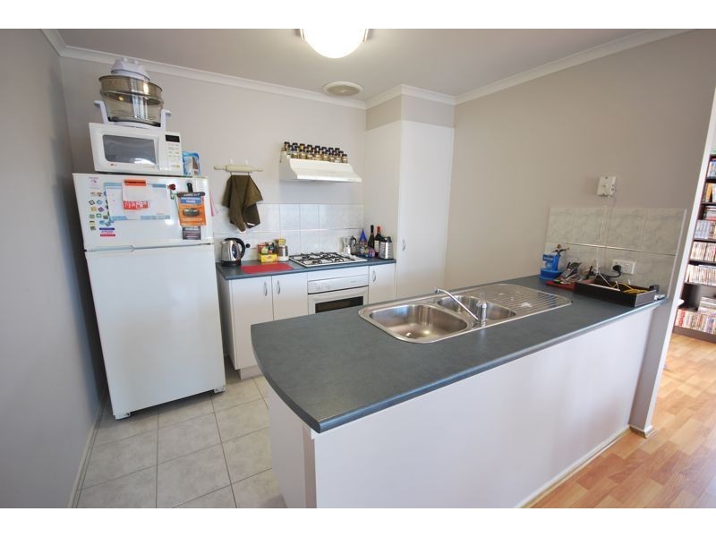 33 Linda Drive, Cranbourne West VIC 3977