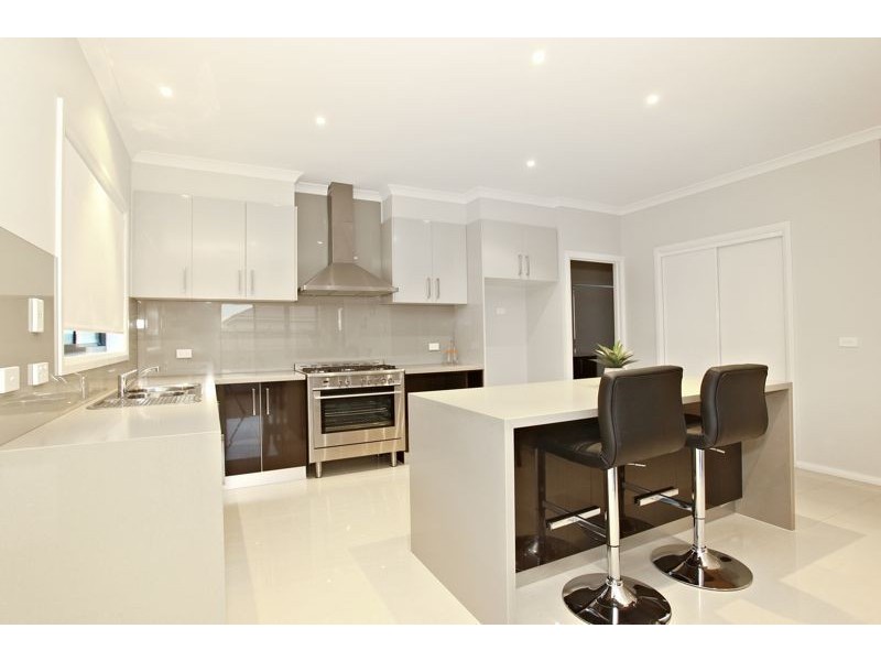 Cranbourne East VIC 3977