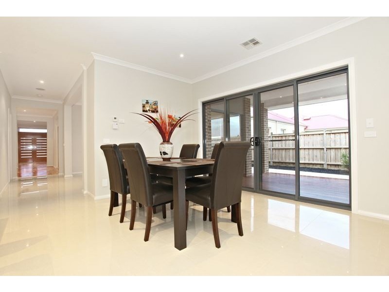 Cranbourne East VIC 3977