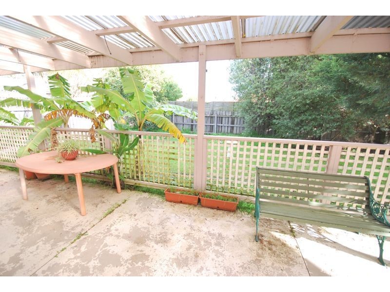 10 Fig Court, Cranbourne North VIC 3977