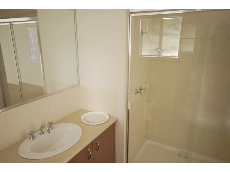 11 Banfield Place, Lyndhurst VIC 3975