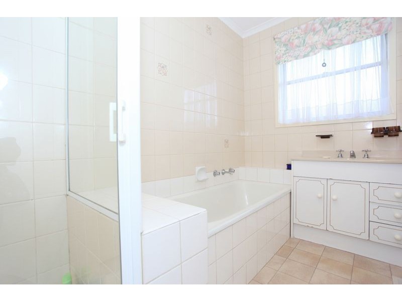 37 Sladen Street, Cranbourne VIC 3977