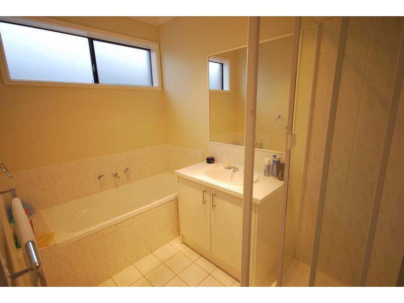 Cranbourne North VIC 3977