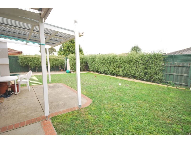 Cranbourne North VIC 3977