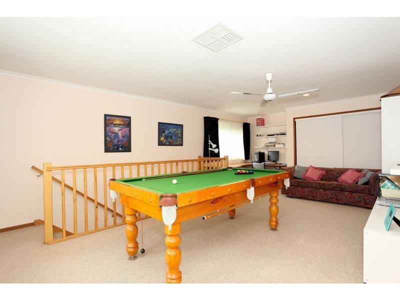 Cranbourne North VIC 3977